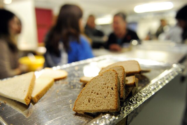 Ein komplettes Frühstück einer Initiative der Obdachlosenhilfe ist in Dortmund gestohlen worden.