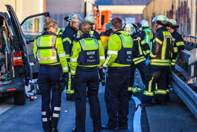 Am Dienstagnachmittag (4.2.) ereignete sich auf der A1 zwischen Hagen-Nord und dem Westhofener Kreuz ein schwerer Verkehrsunfall.
