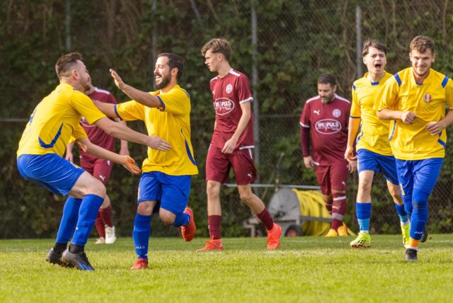 Jubel beim FC Romania Unita.
