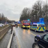 Unfall mit drei Verletzten auf der A43 bei Herne