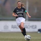 Linn Cymontkowski am Ball.