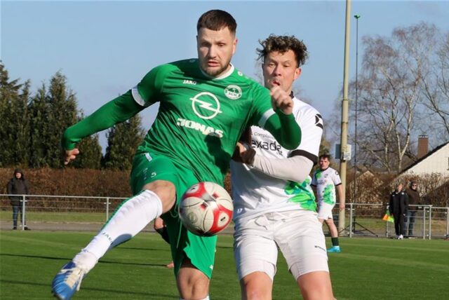 Justin Braun im Zweikampf.