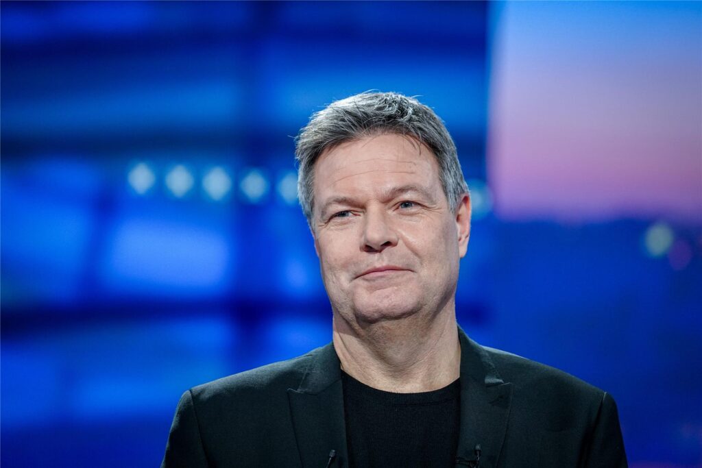 Robert Habeck (Bündnis 90/Die Grünen), Bundesminister für Wirtschaft und Klimaschutz, nimmt am Robert Habeck (Bündnis 90/Die Grünen), Bundesminister für Wirtschaft und Klimaschutz, nimmt am