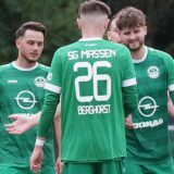 Spieler der ersten Mannschaft der SG Massen.