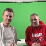 Felix Abrahams und Marcel Mai im Studio der Ruhr Nachrichten.