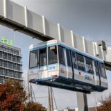 Die H-Bahn in Dortmund an der Technischen Universität