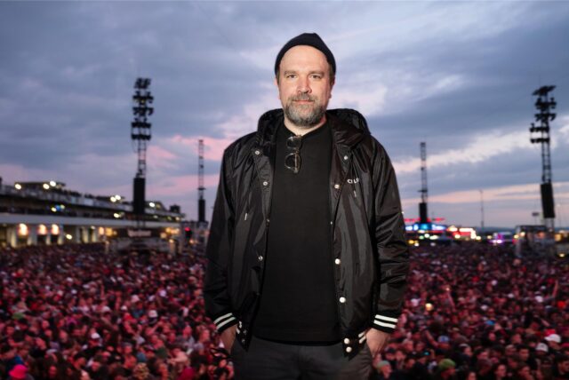 Matt Schwarz aus Recklinghausen steht auf der Bühne des Rock-am-Ring-Festivals.