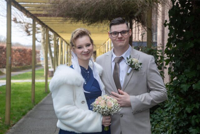 Aylin (geborene Genster) und Tobias Schilling haben auf dem Standesamt zu Castrop-Rauxel geheiratet.