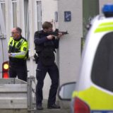 Polizisten sind im Einsatz.