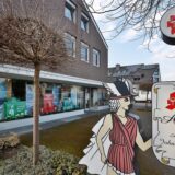 Außenaufnahme der Apotheke in Rünthe.