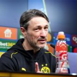 Niko Kovac gestikuliert.
