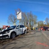 Ein verunglücktes Auto an der Lünener Straße.