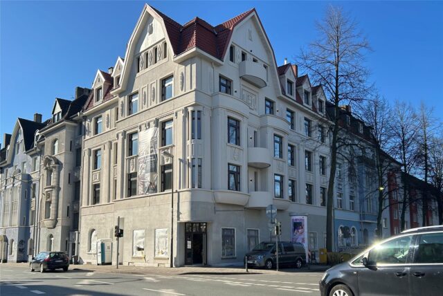 Das Eckhaus an der Lindemannstraße in Dortmund, in dem bald „Aro Schalen“ eröffnet.