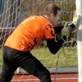 Alexander Klur stellt seine Mauer