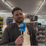 HA-Reporter Stefan Schier zeigt in einem Video-Rundgang die Verkaufsfläche des Erotik-Marktes in Unna-Königsborn
