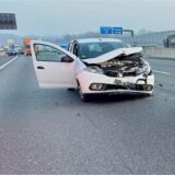 Zwei verunfallte Autos auf der A43 bei Recklinghausen