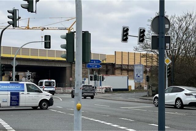 Am Donnerstagmorgen (13.3.) verwirrten ausgefallene Ampeln am B1-Anschluss in Holzwickede viele Verkehrsteilnehmer.