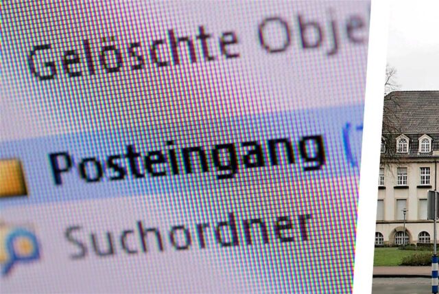 Links ein Screenshot eines E-Mail-Postfachs, rechts das Amtshaus in Selm.