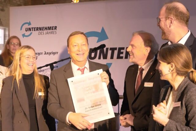 Unternehmer des Jahres in 2024: Bei der Preisverleihung in Unna herrschte gute Stimmung.