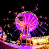 Das Kettenkarussell auf der Palmkirmes in Recklinghausen dreht sich