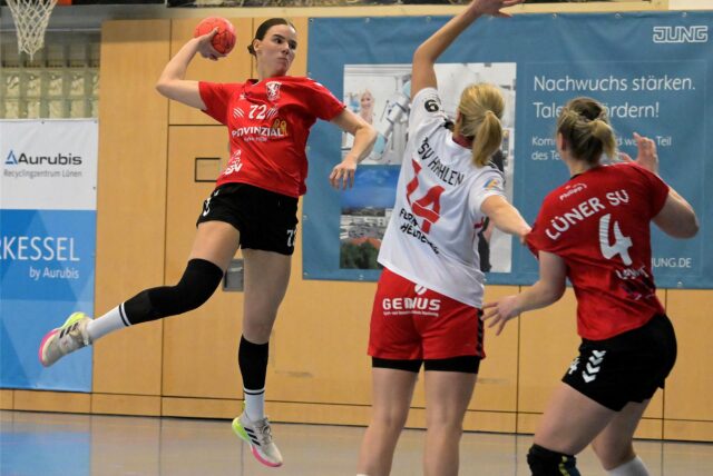 Melina Westhoff vom Lüner SV Handball beim Wurf.