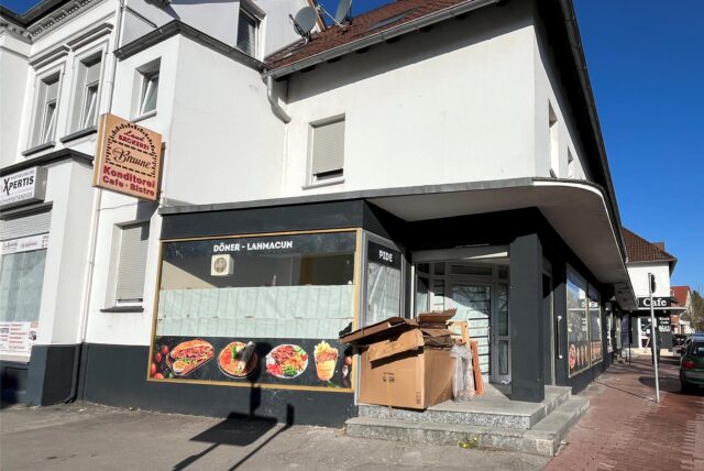 Das Ladenlokal an der Ecke Wilhelminenstraße/Königsborner Markt in Unna stand seit einigen Monaten leer, jetzt deutet sich ein neuer Imbiss an.
