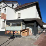Das Ladenlokal an der Ecke Wilhelminenstraße/Königsborner Markt in Unna stand seit einigen Monaten leer, jetzt deutet sich ein neuer Imbiss an.