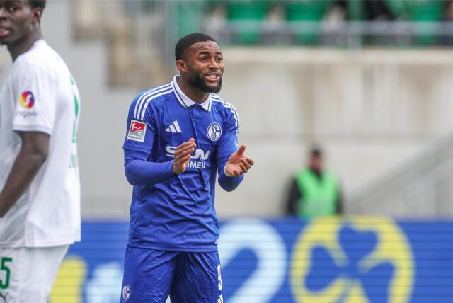 Moussa Sylla, Schalke 04, in Fürth