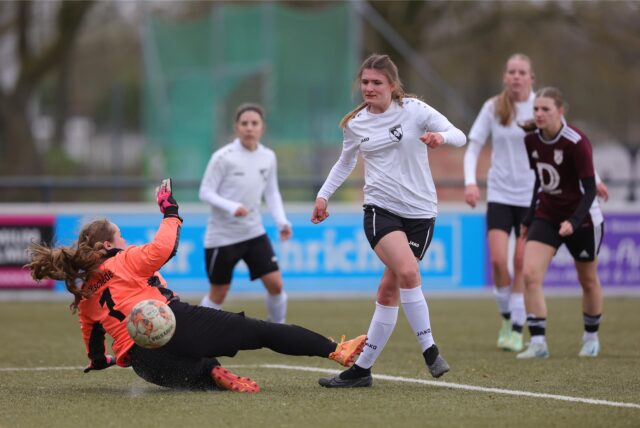 Jule Kieslich macht einen Abschluss.