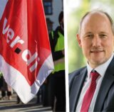 Eine Fahne der Gewerkschaft Verdi bei einer Demonstration und ein Porträt von Personaldezernent Christian Uhr.