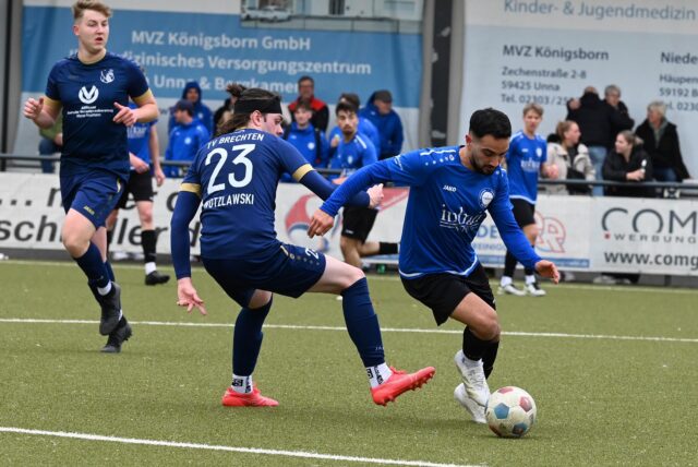 Der VfL Kamen setzte sich am Wochenende mit gleich 9:0 gegen den TV Brechten  durch.