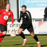 Alex Griskevic (M.) – seit Jahresbeginn für den VfL Kamen II im Einsatz – hat im Sommer einen neuen Verein.