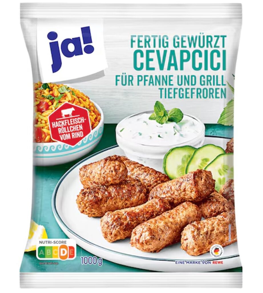Ein Beutel der Cevapcici von Rewe, die von einer Rückrufaktion betroffen sind. Ein Beutel der Cevapcici von Rewe, die von einer Rückrufaktion betroffen sind.
