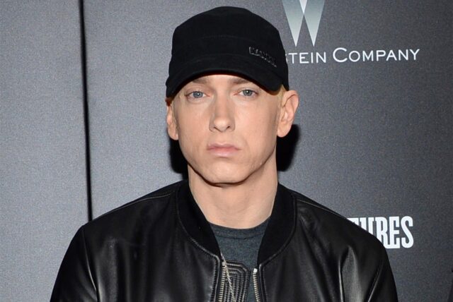 Der Rapper Eminem ist zum ersten Mal Opa geworden.