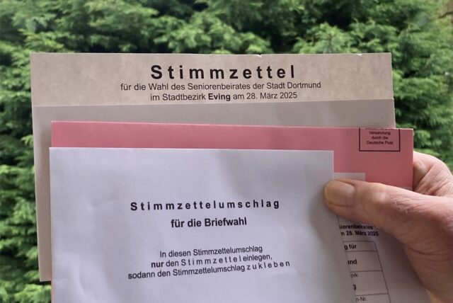 Die Unterlagen für die Wahl des Seniorenbeirats.