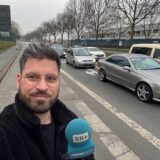 RN-Reporter Stefan Schier auf der Brackeler Straße in Dortmund.