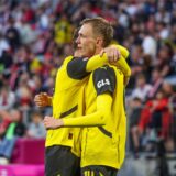 Maximilian Beier jubelt mit Pascal Groß.