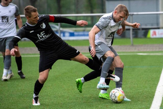 Im Livestream: Das Halterner Derby zwischen SV Lippramsdorf (4.) und TuS Sythen (9.) in der Kreisliga A1.
