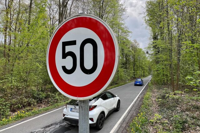 Temposchild 50 auf der Eulenstraße in Fröndenberg