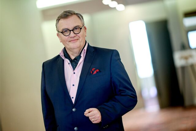 Hape Kerkeling, Schauspieler, Hörbuch- und Synchronsprecher und Autor aus Recklinghausen, bei einem Fototermin