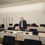Hat vergeblich um einen Freispruch gekämpft: Der Sterbearzt aus Datteln beim ersten Prozess im Essener Landgericht (Foto Archiv).