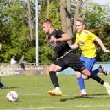 Mirco Gohr entwischt dem SV Herbern. In diesem Fall Lorenz Jücker.