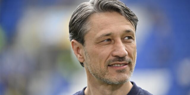 Niko Kovac schaut zur Seite.