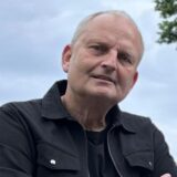 Ortsvorsteher Volker Schütte setzt sich im Holzwickeder Rat für den Erhalt der Buslinien ein.