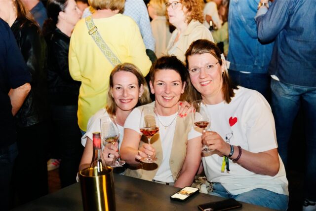 Gute Partystimmung herrschte bei der „Tanz in den Mai“-Veranstaltung im Freischütz in Schwerte.