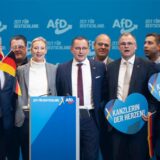 Das Bundesamt für Verfassungsschutz stuft die AfD als gesichert rechtsextremistisch ein.