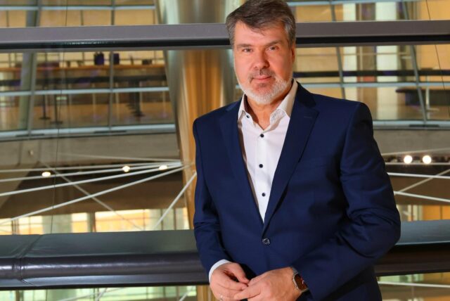 SPD-MdB Michael Thews im Bundestag.
