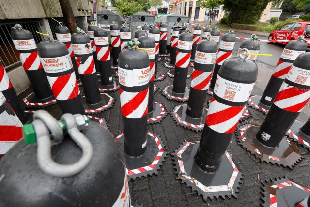 Mobile Sperren, die beim Frühlingsmarkt in Kamen zum Einsatz kamen.