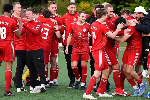 Der SV Rot-Weiß Deuten setzt sich im Kreispokal-Halbfinale gegen die Spvgg. Erkenschwick nach Elfmeterschießen durch.