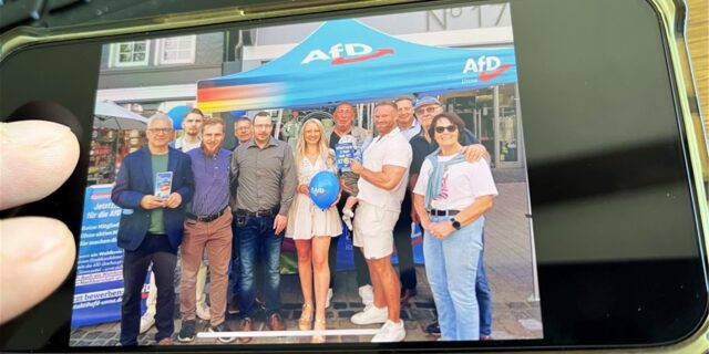 Wahlkampf des AfD-Kreisverbandes am 10. Mai 2025 in der Fußgängerzone von Unna